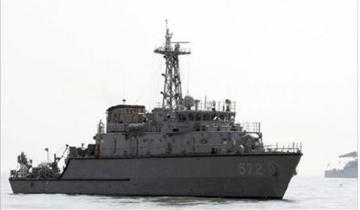 नौसेना अधिकारी की गोली लगने से मौत