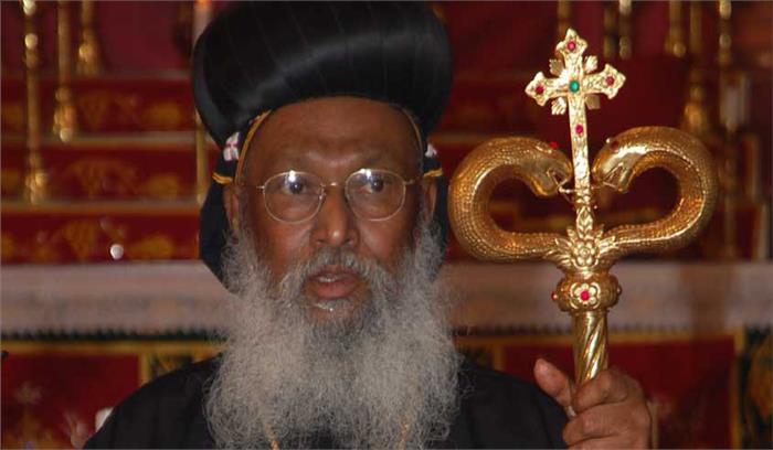 केरल के बिशप की चलती ट्रेन से गिरने से मौत