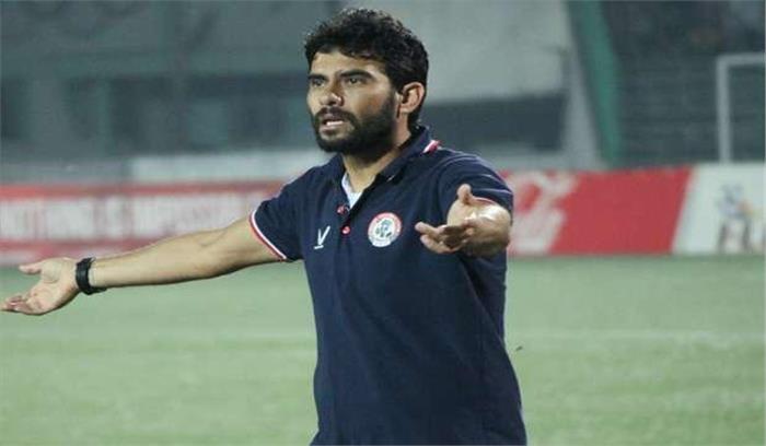  नए कोच खालिद जमील प्रशंसकों को देखकर अभिभूत हुए