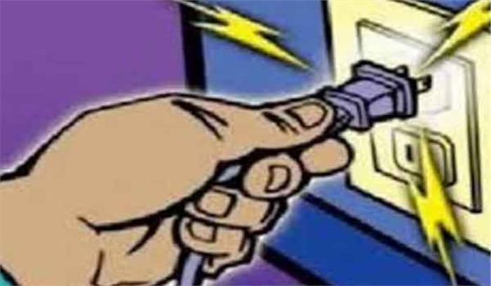 किसान की करंट लगने से मौत