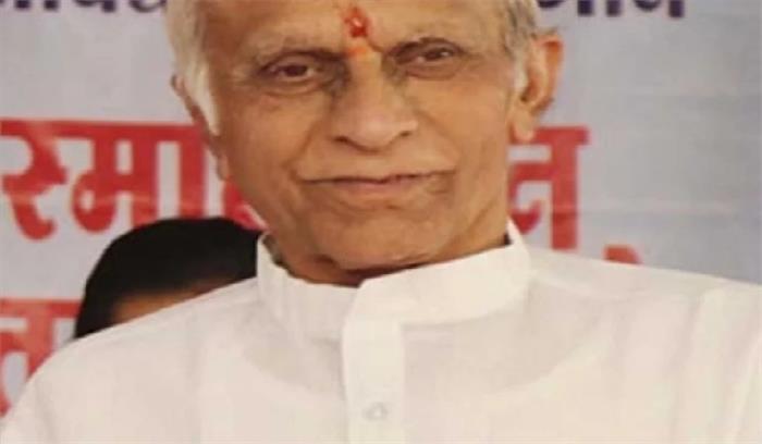 मप्र: चार पीढ़ियों के साथ पाटीदार ने किया मतदान