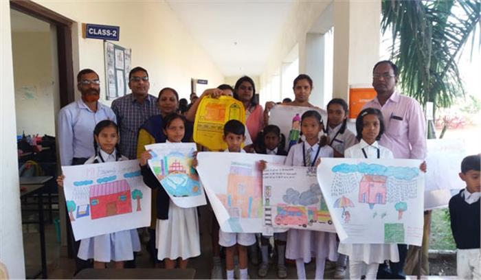 एबीसी पब्लिक स्कूल में ड्रॉइंग प्रतियोगिता