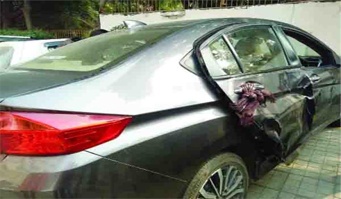 स्टील कारोबारी के इकलौते बेटे की सड़क हादसे में दर्दनाक मौत