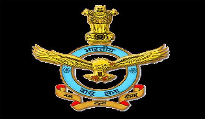 कोलकाता : वायु सेना के अधिकारी की बालकनी से गिरकर मौत