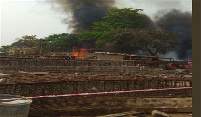 कोलकाता: फ्लॉवर मार्केट में लगी आग,  रेल सेवाएं बाधित