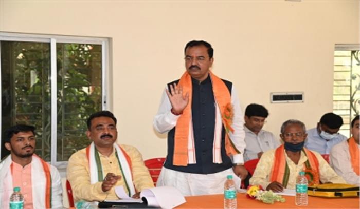 ममता के खिलाफ बंगाल में केशव का हल्ला बोल