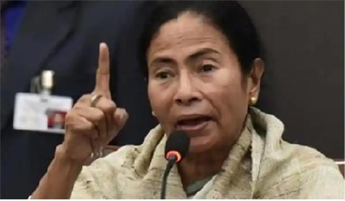 राजनीतिक बदले की भावना से काम कर रही भाजपा: ममता राजनीतिक बदले की भावना से काम कर रही भाजपा: ममता