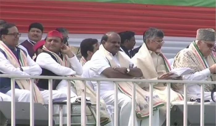 हमारे लिए मोदी मुद्दा नहीं हैं, उन्हें मुद्दा न बनाएं: यशवंत सिन्हा