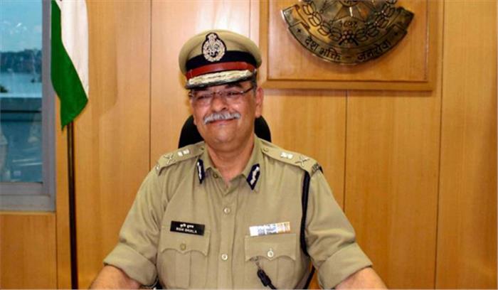 सीबीआई निदेशक ने 10 अधिकारियों को 20 फरवरी तक कोलकाता में तैनात किया