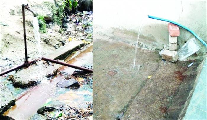 इधर पेयजल की किल्लत, उधर बेकार बह रहा पानी इधर पेयजल की किल्लत, उधर बेकार बह रहा पानी