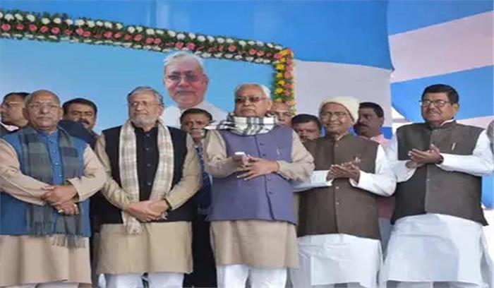 कोसी पर दोबारा बने बी पी मंडल सेतु का नीतीश ने किया उद्घाटन