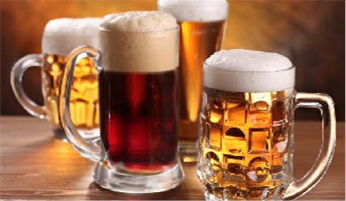 महुआ शराब लेकर आते 2 युवक गिरफ्तार