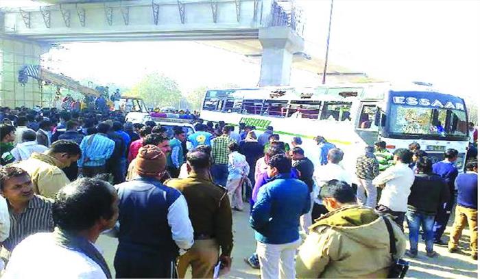 दर्दनाक हादसे में महिला की मौत, दो जख्मी