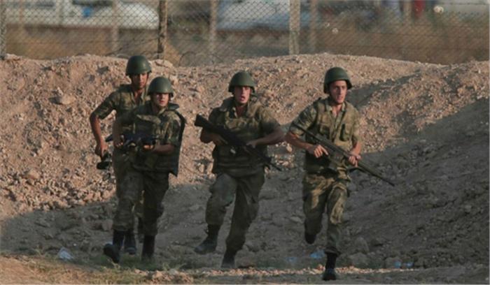 तुर्की के तीन सैनिकों की कुर्द विद्रोहियों के हमले में मौत, सात घायल तुर्की के तीन सैनिकों की कुर्द विद्रोहियों के हमले में मौत, सात घायल