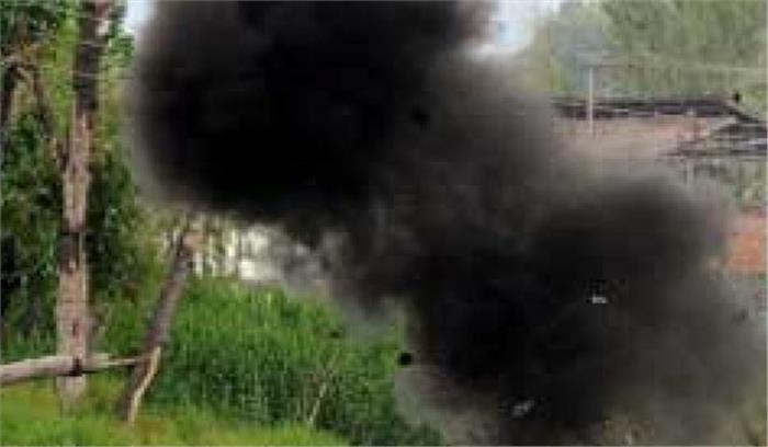 नियंत्रण रेखा के पास विस्फोट से चरवाहा घायल नियंत्रण रेखा के पास विस्फोट से चरवाहा घायल