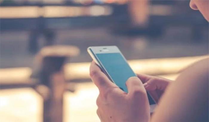 पूरे लद्दाख में मोबाइल इंटरनेट चल पड़ा,कश्मीर में बंदिशों के साथ ब्राडबैंड की होगी शुरूआत