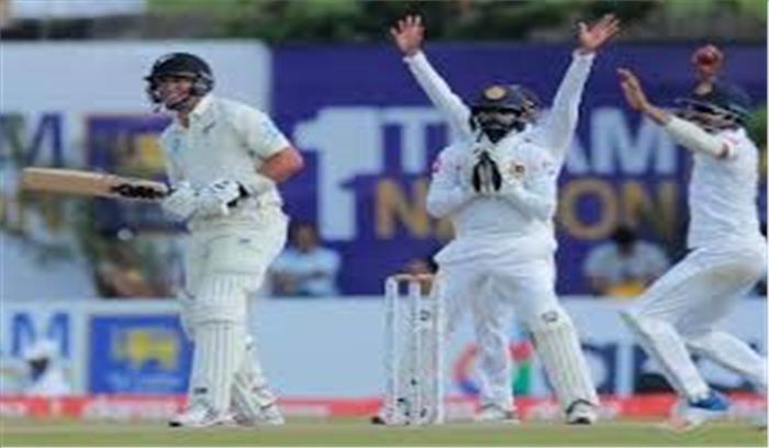 श्रीलंका जीत से 135 रन दूर, सभी 10 विकेट बाकी