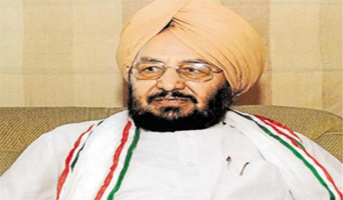 कांग्रेस जाति आधारित और सांप्रदायिक राजनीति में यकीन नहीं रखती: लाल सिंह