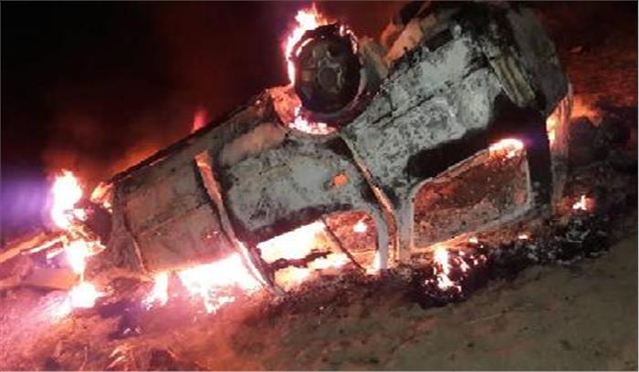 जमीन विवाद में पांच की हत्या