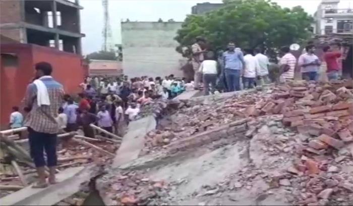 गाजियाबाद में पांच मंजिला निर्माणाधीन इमारत गिरी, कई मजदूर दबे 