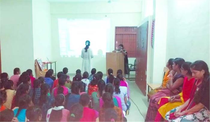 लक्ष्मण प्रसाद बैद्य शासकीय कन्या महाविद्यालय बेमेतरा में अतिथि व्याख्यान