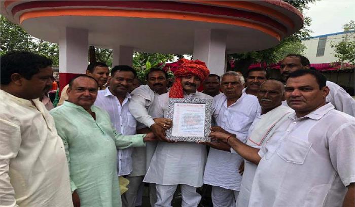 फरीदाबाद के पूर्व मेयर ने 6 करोड़ रुपये की जमीन मंदिर को दी दान