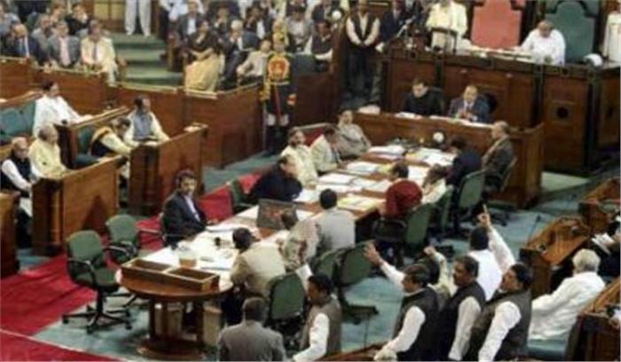 वामपंथी दलों के विरोध के बीच लोकसभा में ट्रेड यूनियन संशोधन विधेयक पेश