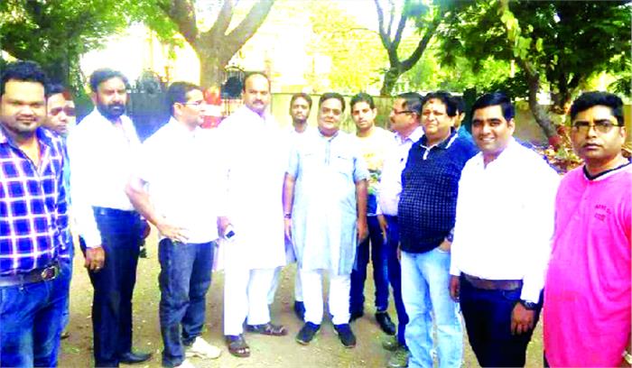 विधायक सुन्दरानी व नेता प्रतिपक्ष ने कम्पोस्टिंग पीट का किया निरीक्षण