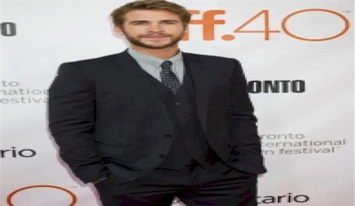 बेटे के लंच डेट पर पहुंचे लियाम हेम्सवर्थ के माता-पिता