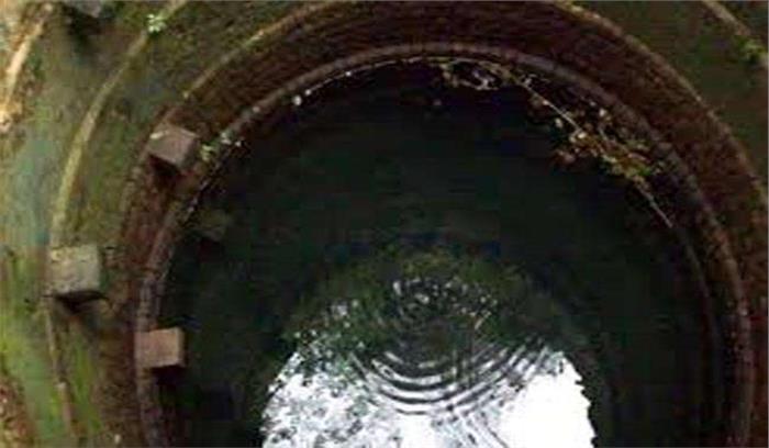 हत्या कर मंदिर के कुएं में फेंका शव