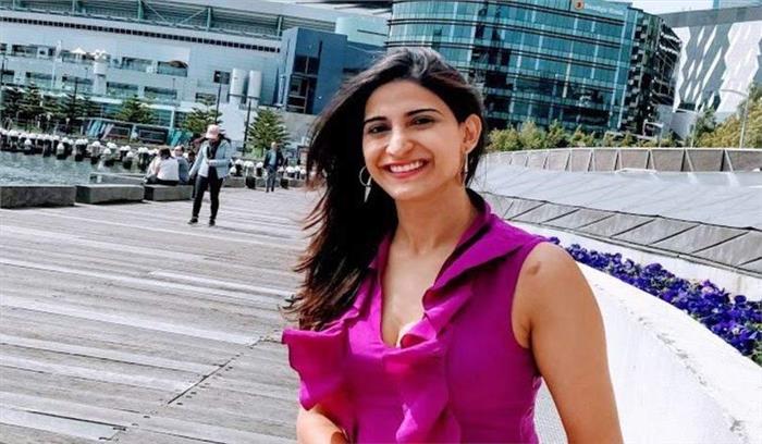 आहना कुमरा एक्सीडेंटल प्राइम मिनिस्टर में  नजर आएंगी​​​​​​​ 