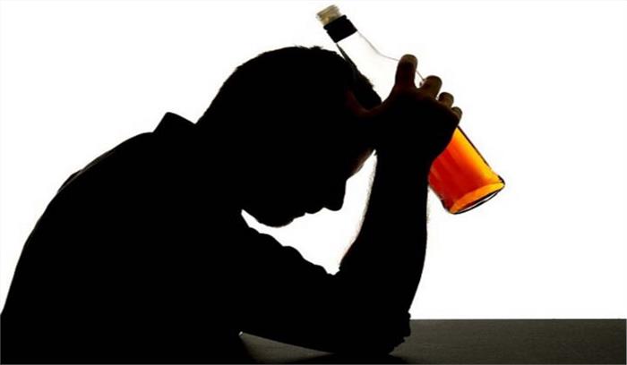 बिहार में शराब माफियाओं का पुलिस पर हमला