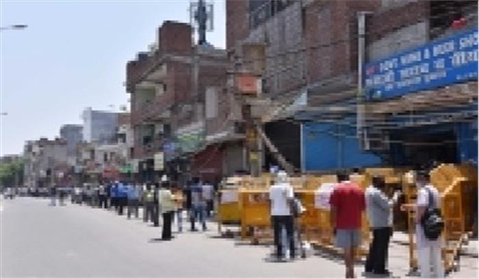 दिल्ली में शराब पर कोरोना शुल्क से 110 करोड़ रुपये से अधिक की कमाई दिल्ली में शराब पर कोरोना शुल्क से 110 करोड़ रुपये से अधिक की कमाई