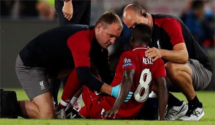 लिवरपूल के मिडफील्डर नाबी केइता पीठ की चोट के कारण अस्पताल में भर्ती