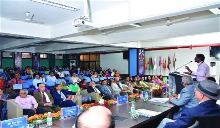 जीवन बहुमूल्य है उससे भी मूल्यवान औषधि जो जीवन को बचाती है : रेड्डी