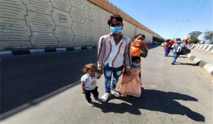 लॉकडाउन : सीमा सील, फिर भी पैदल यात्रा जारी