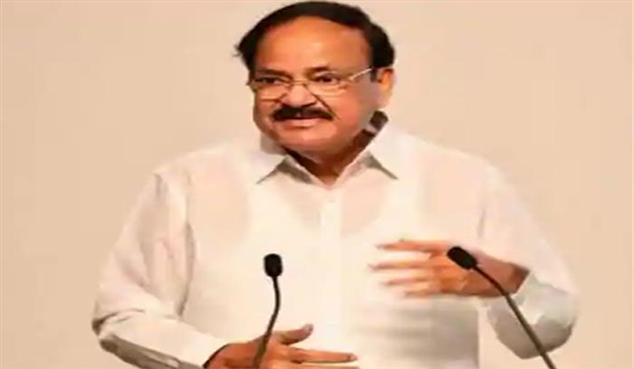 लॉकडाउन में अर्थव्यवस्था के मुकाबले स्वास्थ्य सर्वोपरि : नायडू