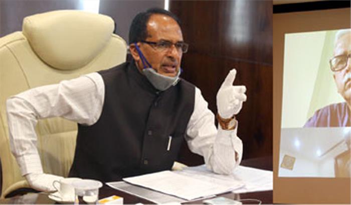 लॉकडाउन का सभी जिलों में हो सख्ती से पालन : चौहान लॉकडाउन का सभी जिलों में हो सख्ती से पालन : चौहान