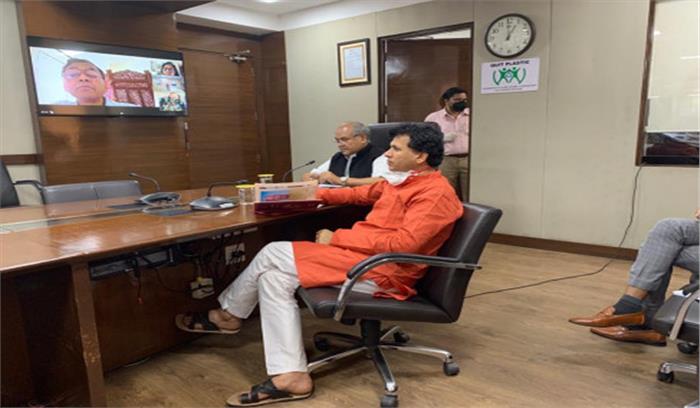 टिड्डी से किसानों को निजात दिलाने में राजस्थान सरकार निष्क्रिय : कैलाश चौधरी