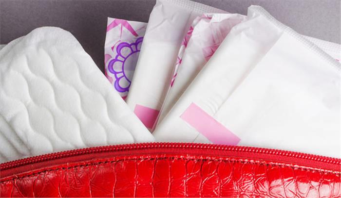  मध्यप्रदेश :रहस लोकोत्सव में 50 हजार महिलाओं को सैनिटरी नैपकिन बांटे