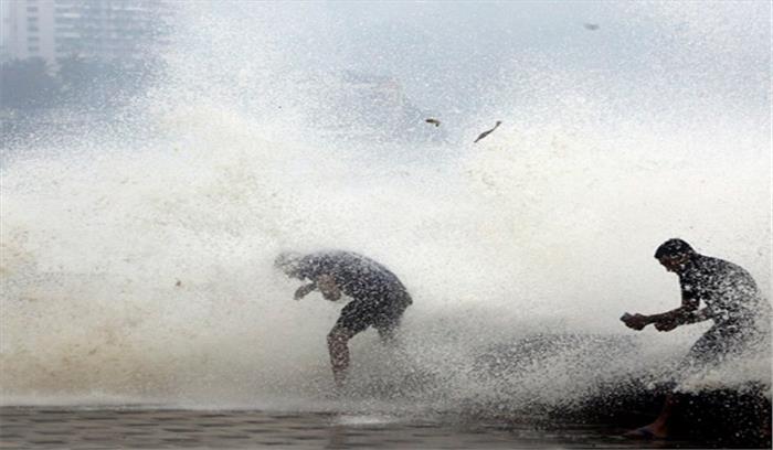 ओखी चक्रवात में मरने वालों को लोकसभा ने दी श्रद्धांजलि