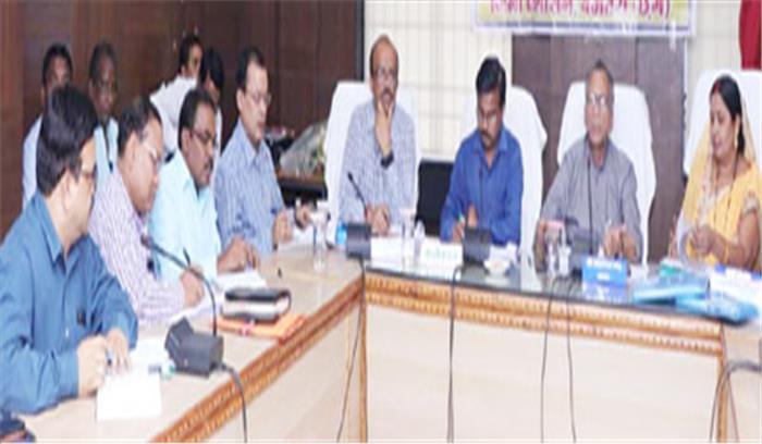 निर्माण कार्य समय पर पूर्ण करे: सांसद साहू