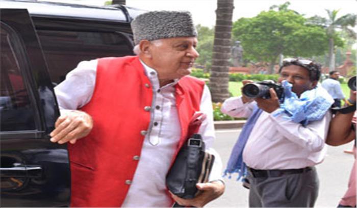 लोकसभा : विपक्ष ने फारूक की हिरासत और कश्मीर मुद्दा उठाया लोकसभा : विपक्ष ने फारूक की हिरासत और कश्मीर मुद्दा उठाया