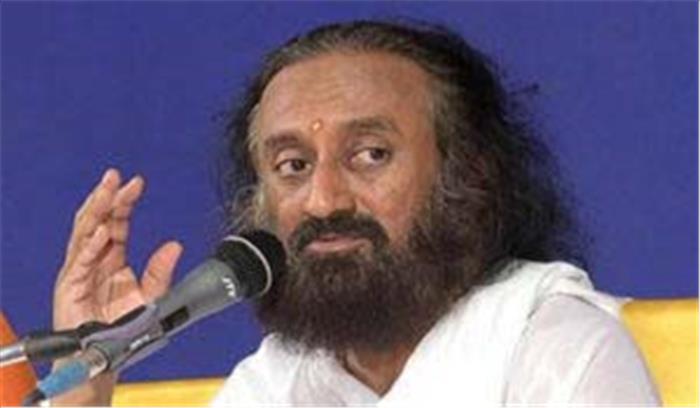 श्री श्री रविशंकर ने की श्रीलंकाई तमिलों को नागरिकता प्रदान करने की मांग