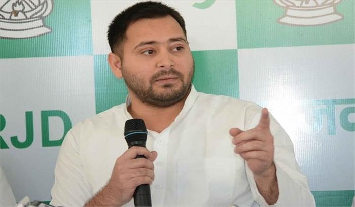 मेरे दोस्त राहुल, आंख सही जगह मारी है: तेजस्वी