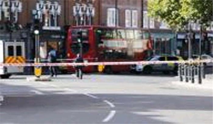 लंदन ट्यूब ट्रेन विस्फोट मामले में किशोर गिरफ्तार