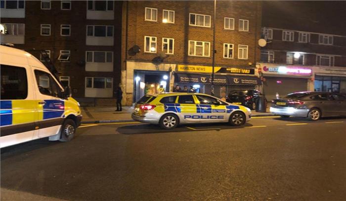 लंदन में गोलीबारी की घटना, एक की मौत लंदन में गोलीबारी की घटना, एक की मौत