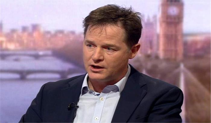 इंटरनेट पुलिस नहीं हो सकती फेसबुक : निक क्लेग