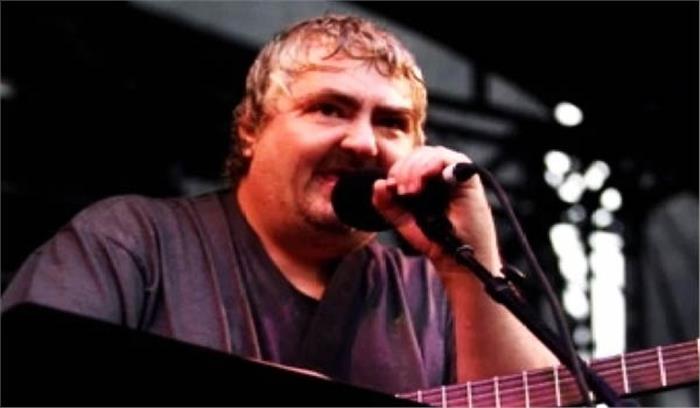 इंडी गायक-गीतकार डेनियल जॉनसन का निधन