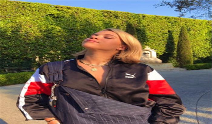 सोफिया रिची पर कोटर्नी कर्दाशियां का स्टाइल कॉपी करने का आरोप